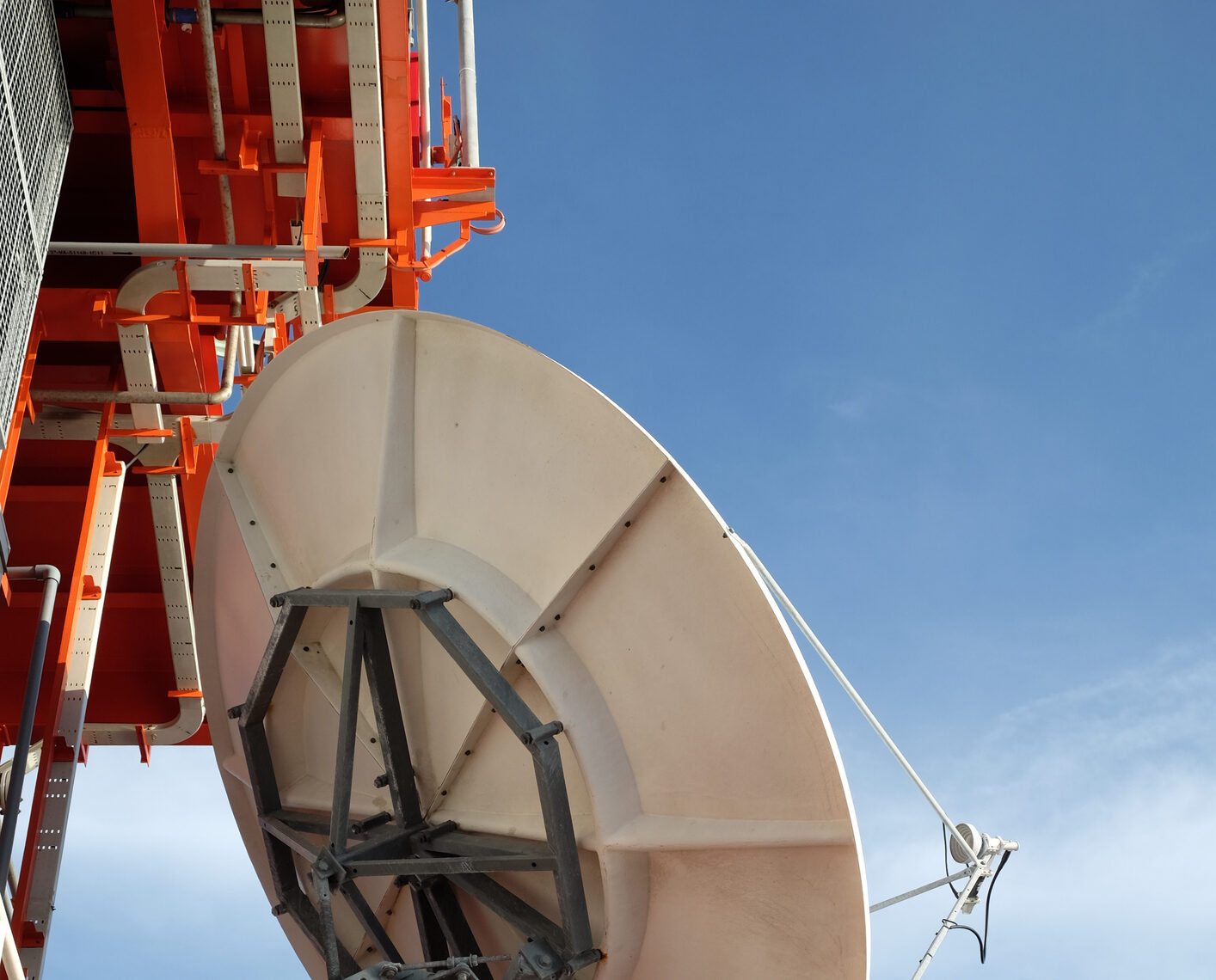 Satellite technology for communication – VSAT & TSAT featured image